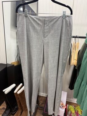 a new day Light Gray Women’s Flat Front Dress Pants - Straight Leg